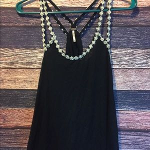 Poof! Daisy Tank Top